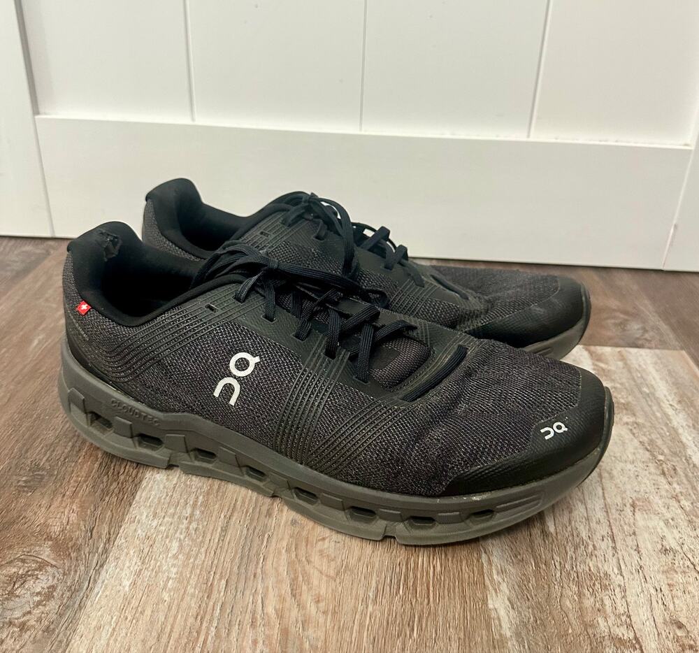 On Cloud Men's On Cloudgo, Black on Black/Eclipse size 13 GUC running workout